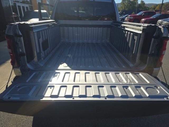 Photo of 2026 Billet Silver Metallic Clearcoat RAM 1500