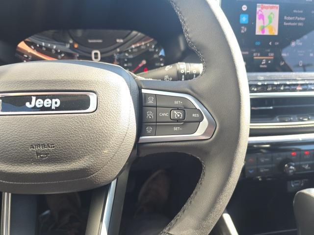 Photo of 2026 Bright White Clearcoat Jeep Compass