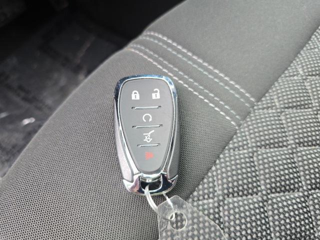 Photo of 2019 Summit White Chevrolet Blazer