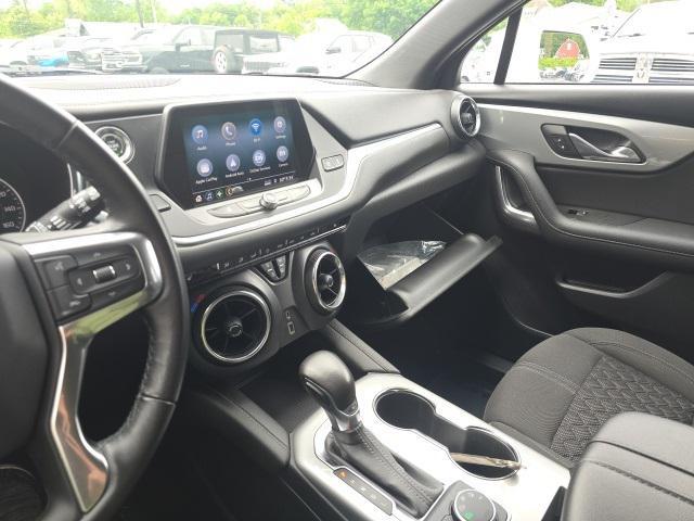 Photo of 2019 Summit White Chevrolet Blazer