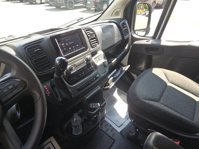 Photo of 2023 Bright White Clearcoat RAM ProMaster 2500