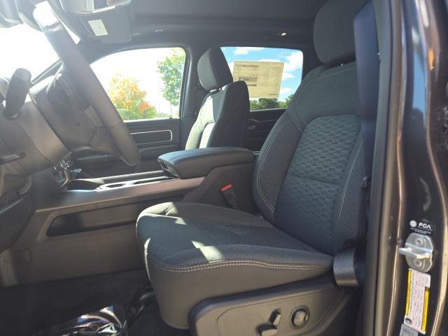 Photo of 2026 Granite Crystal Metallic Clearcoat RAM 1500