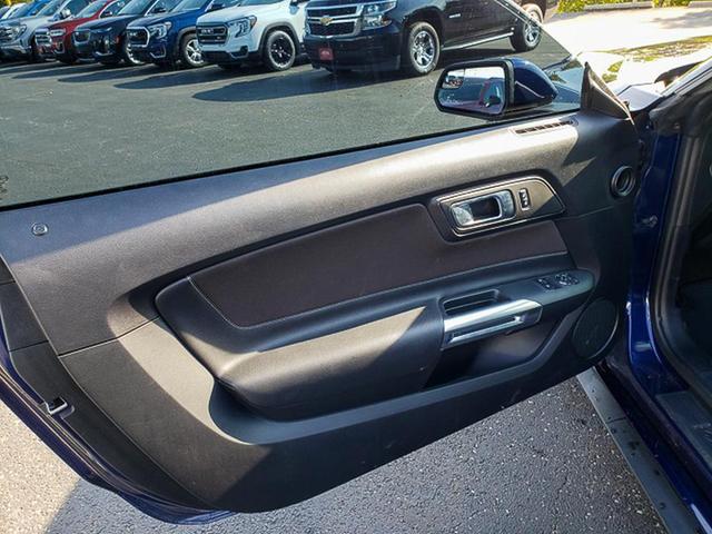 Photo of 2018 Kona Blue Ford Mustang