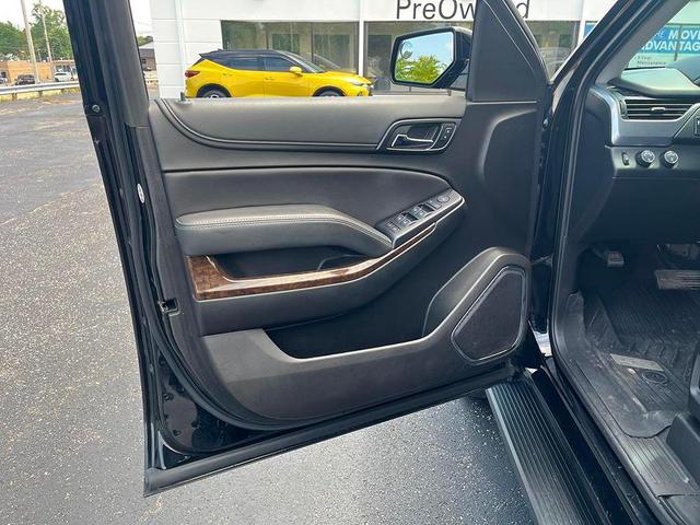 Photo of 2019 Black Chevrolet Tahoe