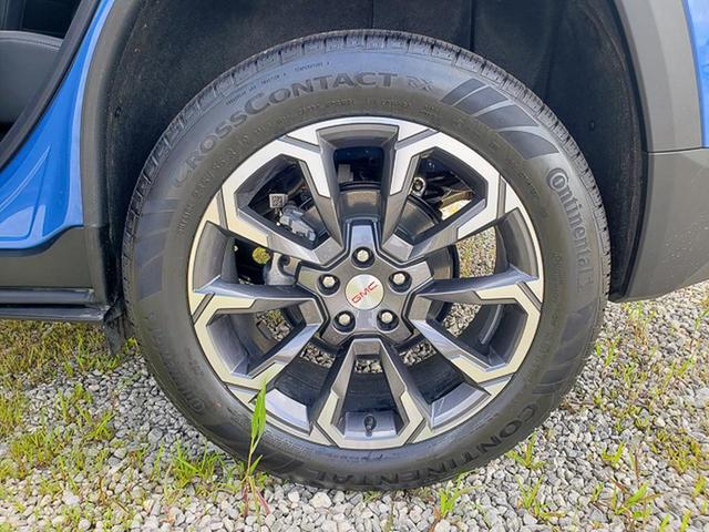 Photo of 2025 Rapids Metallic GMC Terrain