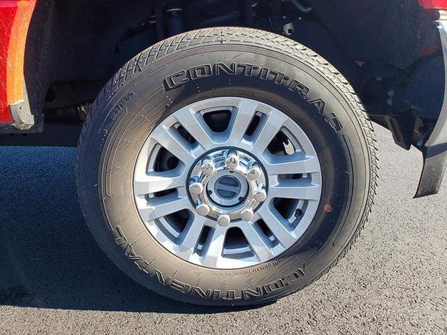 Photo of 2019 Race Red Ford F-250