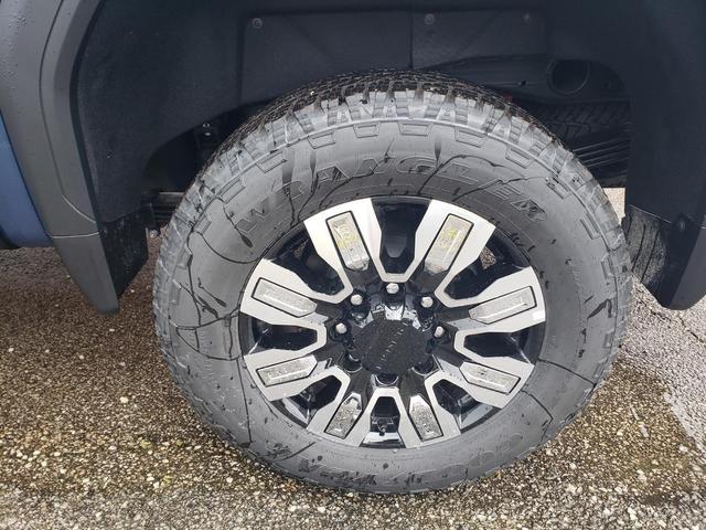 Photo of 2025 Downpour Metallic GMC Sierra 2500