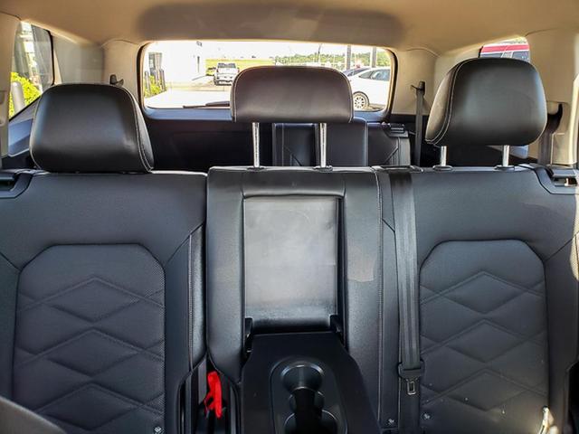 Photo of 2024 Deep Black Pearl Volkswagen Atlas