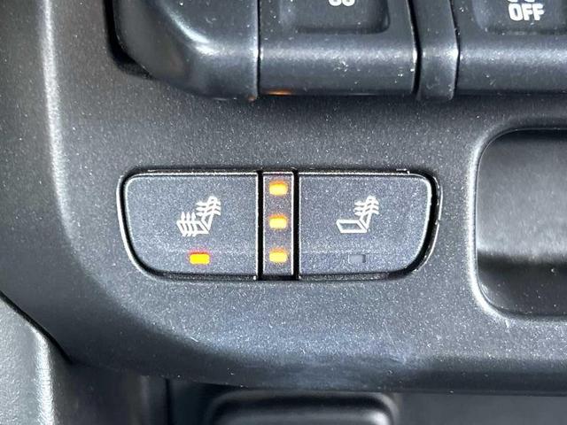 Photo of 2022 Black Chevrolet Colorado