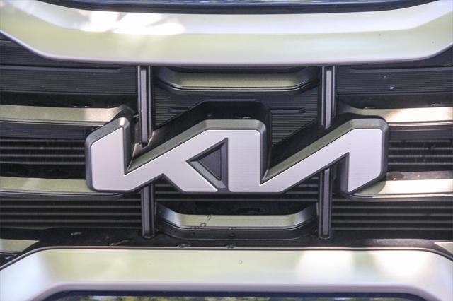 Photo of 2024 Midnight Lake Blue Kia Telluride