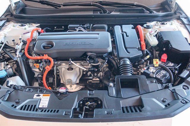 Photo of 2025 Platinum White Pearl Honda Accord Hybrid