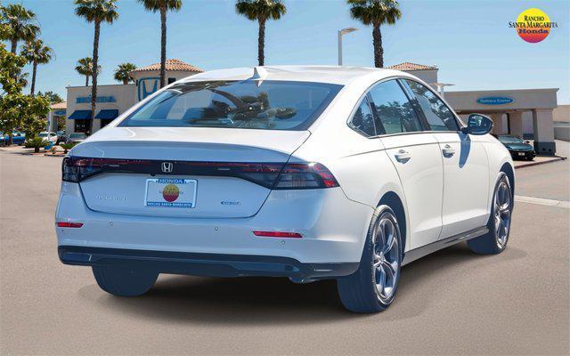 Photo of 2025 Platinum White Pearl Honda Accord Hybrid