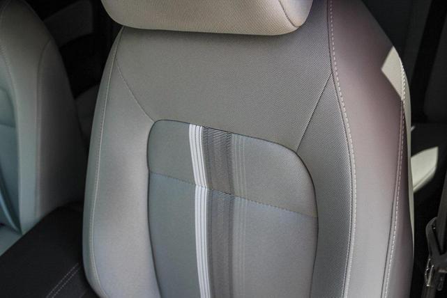 Photo of 2025 Platinum White Pearl Honda Civic Hybrid