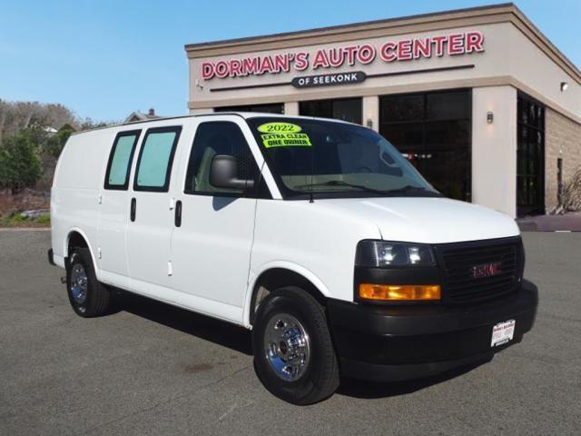 2022 GMC Savana 2500