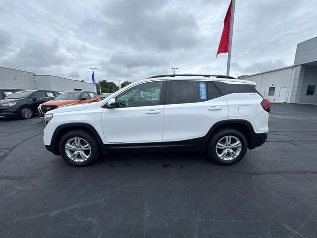 Photo of 2023 Summit White GMC Terrain