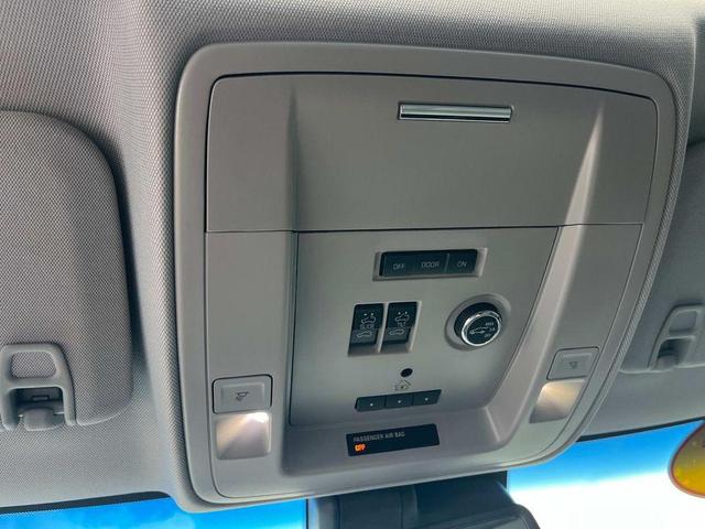 Photo of 2016 Tungsten Metallic Chevrolet Tahoe