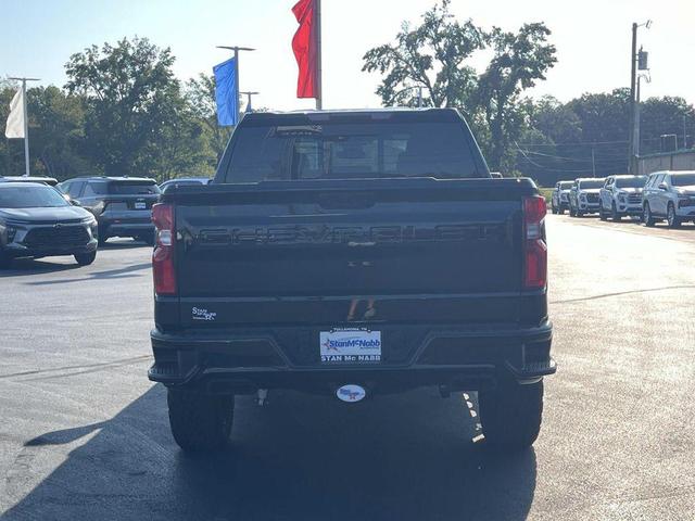 Photo of 2026 Black Chevrolet Silverado 1500