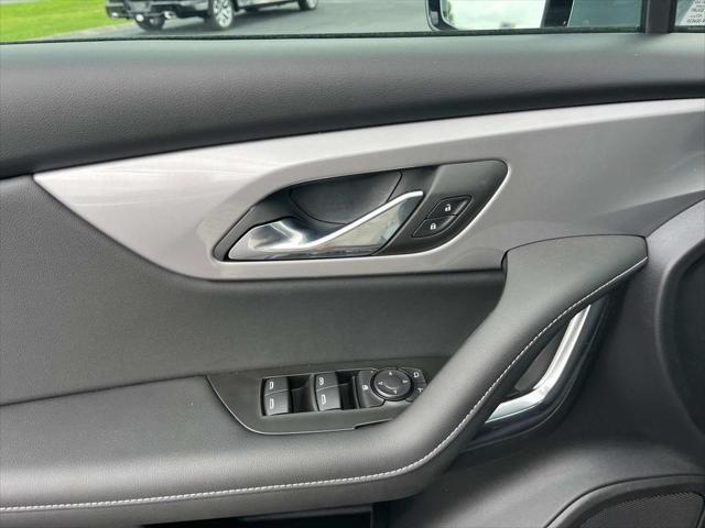 Photo of 2025 Sterling Gray Metallic Chevrolet Blazer