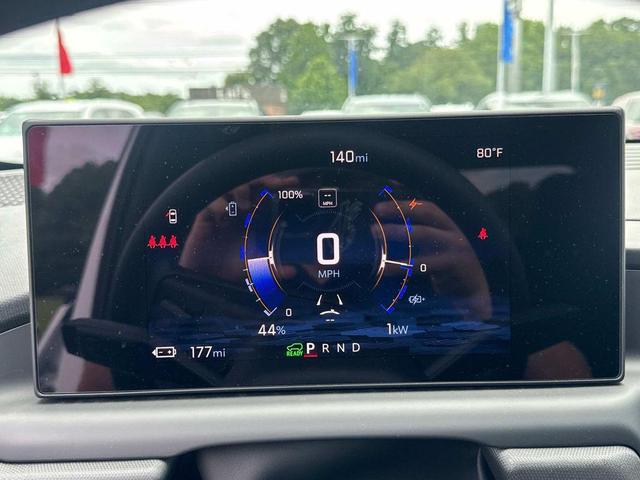 Photo of 2025 Summit White Chevrolet Silverado EV