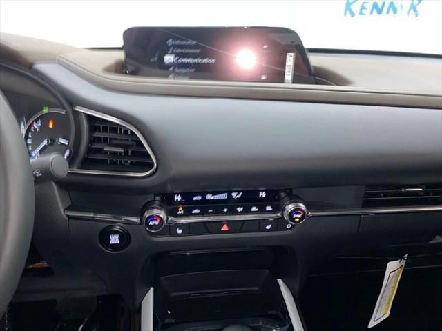 Photo of 2025 Snowflake White Pearl Mica Mazda CX-30