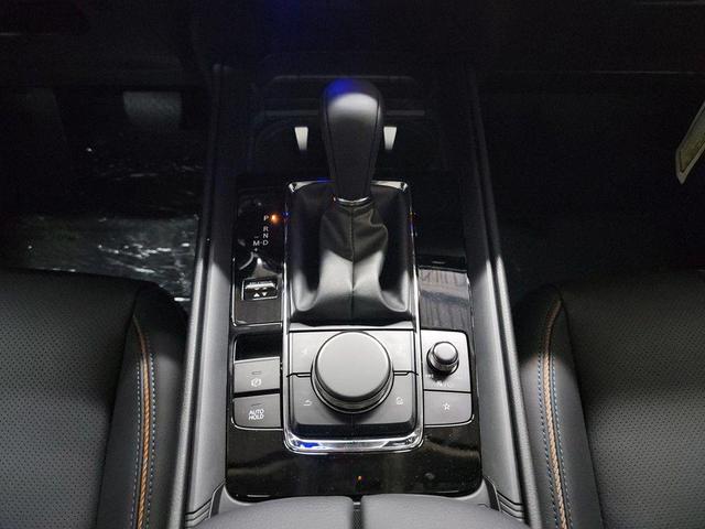 Photo of 2025 Gray Mazda CX-50