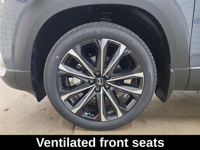 Photo of 2025 Gray Mazda CX-50