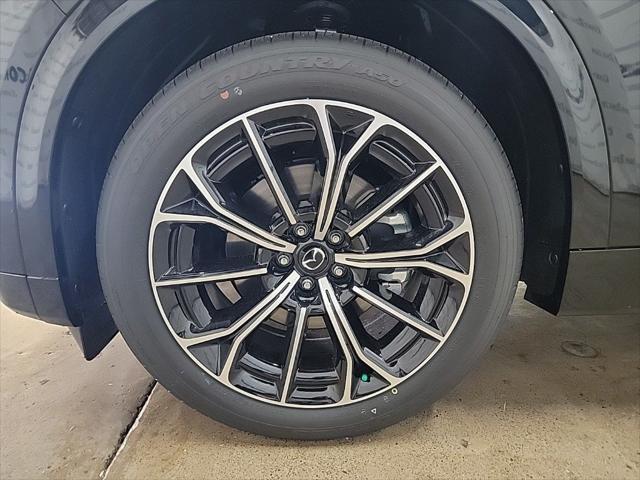Photo of 2025 Jet Black Mica Mazda CX-70