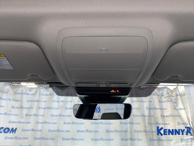 Photo of 2025 Zircon Sand Metallic Mazda CX-70 PHEV