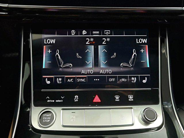 Photo of 2025 Carrara White Audi Q7