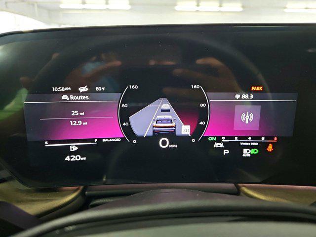Photo of 2025 Glacier White Metallic Audi Q5