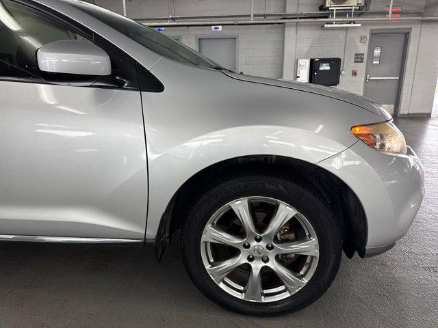 Photo of 2013 Brilliant Silver Nissan Murano
