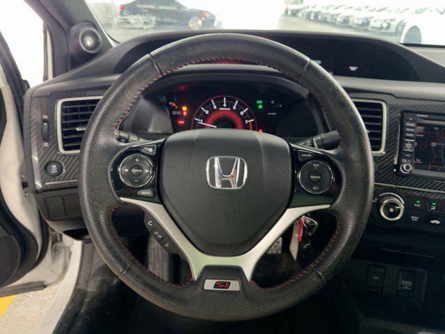 Photo of 2013 Taffeta White Honda Civic