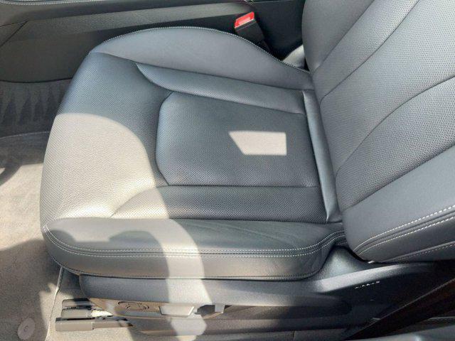 Photo of 2025 Mythos Black Metallic Audi Q7