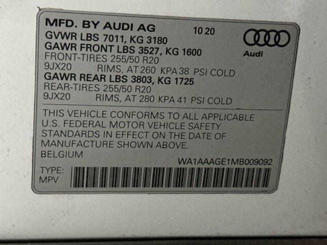 Photo of 2021 Glacier White Metallic Audi e-tron