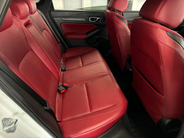 Photo of 2023 Platinum White Pearl Acura Integra