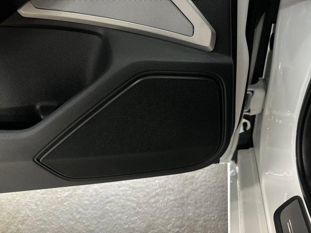 Photo of 2023 Platinum White Pearl Acura Integra