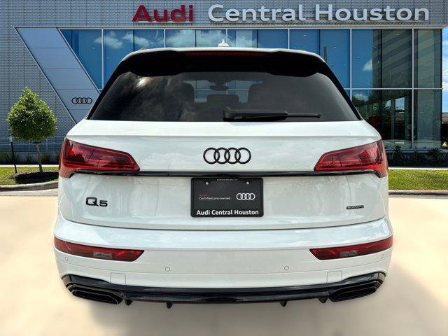 Photo of 2024 Glacier White Metallic Audi Q5