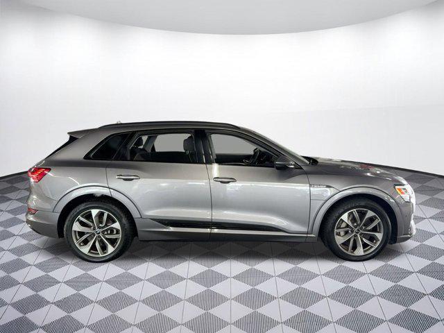 Photo of 2021 Typhoon Gray Metallic Audi e-tron