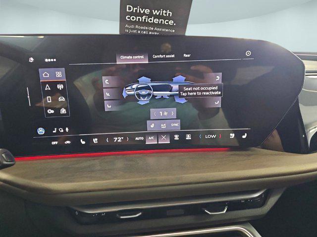 Photo of 2025 Glacier White Metallic Audi Q5
