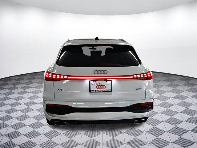 Photo of 2025 Glacier White Metallic Audi Q5