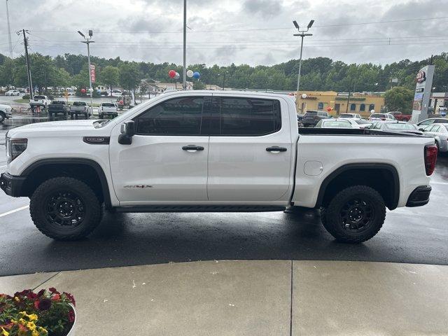 Photo of 2023 Summit White GMC Sierra 1500