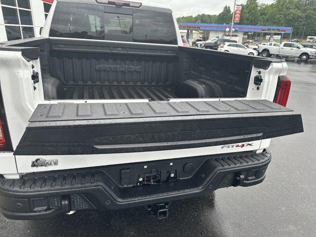 Photo of 2023 Summit White GMC Sierra 1500