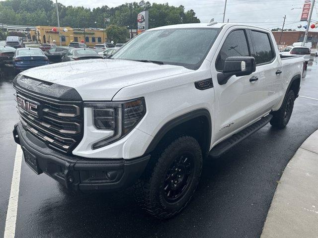 Photo of 2023 Summit White GMC Sierra 1500