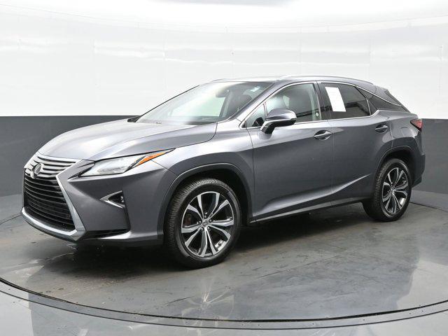 Photo of 2017 Atomic Silver Lexus RX 350