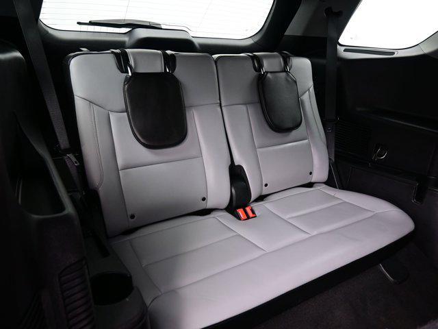 Photo of 2021 Blue Ford Explorer