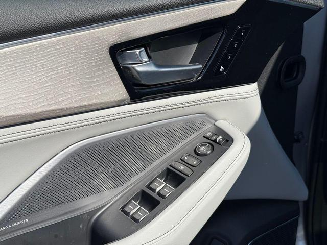 Photo of 2026 Solr Silr Meta Acura MDX