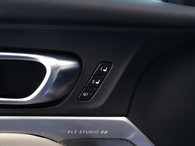 Photo of 2025 Blue Pearl Acura Integra