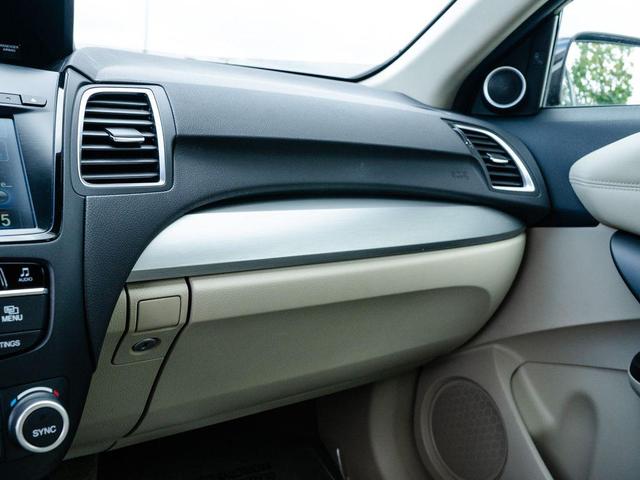 Photo of 2016 Kona Coffee Metallic Acura RDX