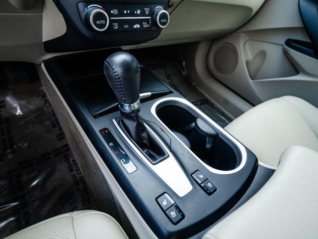 Photo of 2016 Kona Coffee Metallic Acura RDX