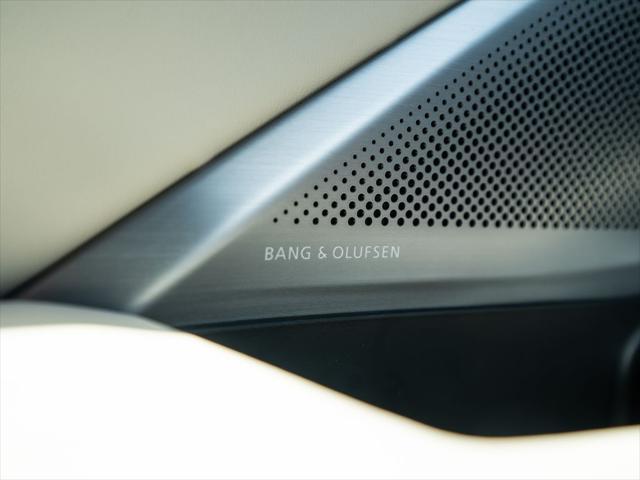 Photo of 2026 Gray Acura MDX